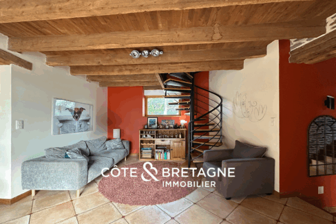 Longère en pierre à Malestroit dans le Morbihan 2