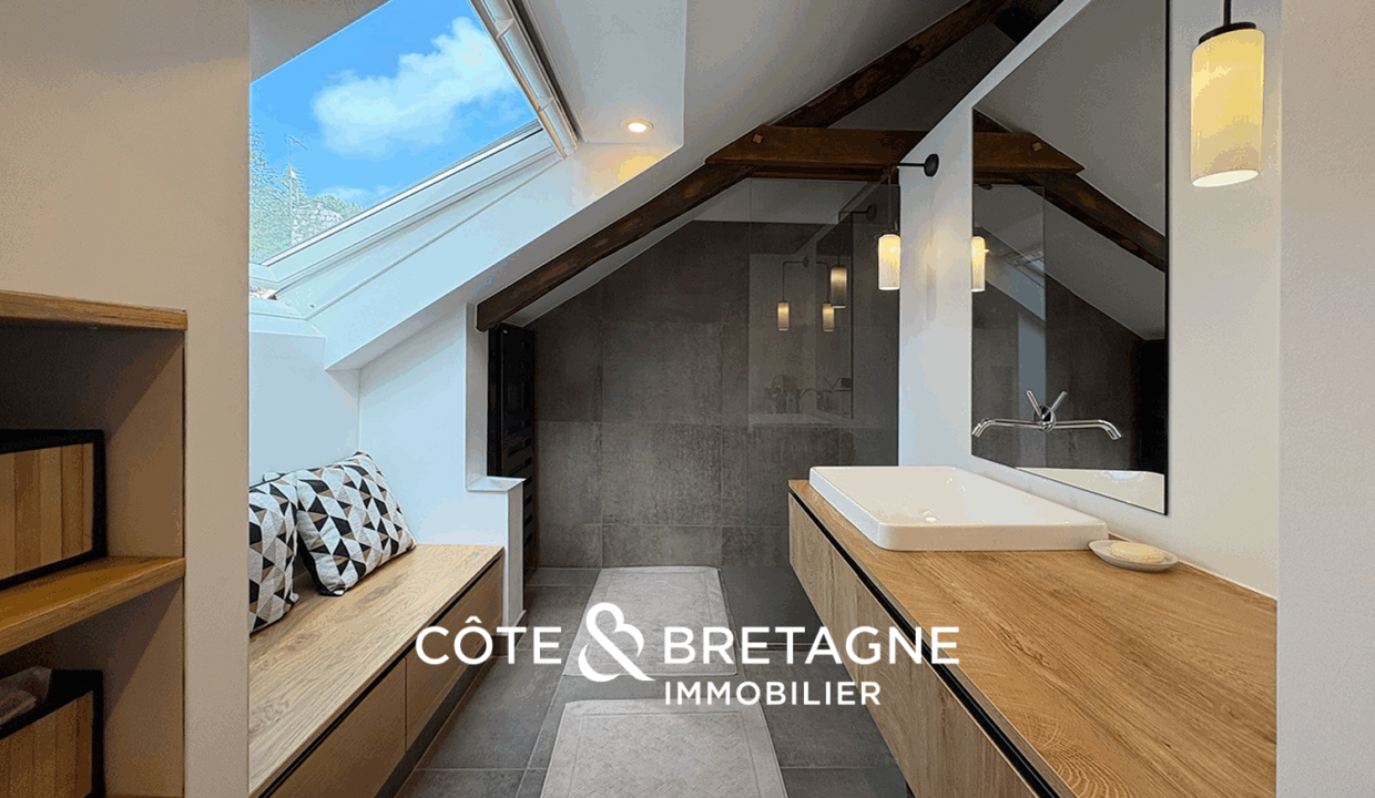 Maison en pierre avec piscine à Guidel dans le Morbihan 21