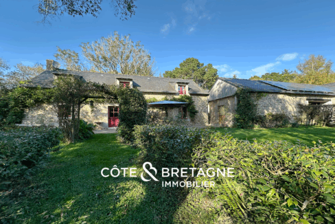Maison en pierre avec piscine à Guidel dans le Morbihan 33