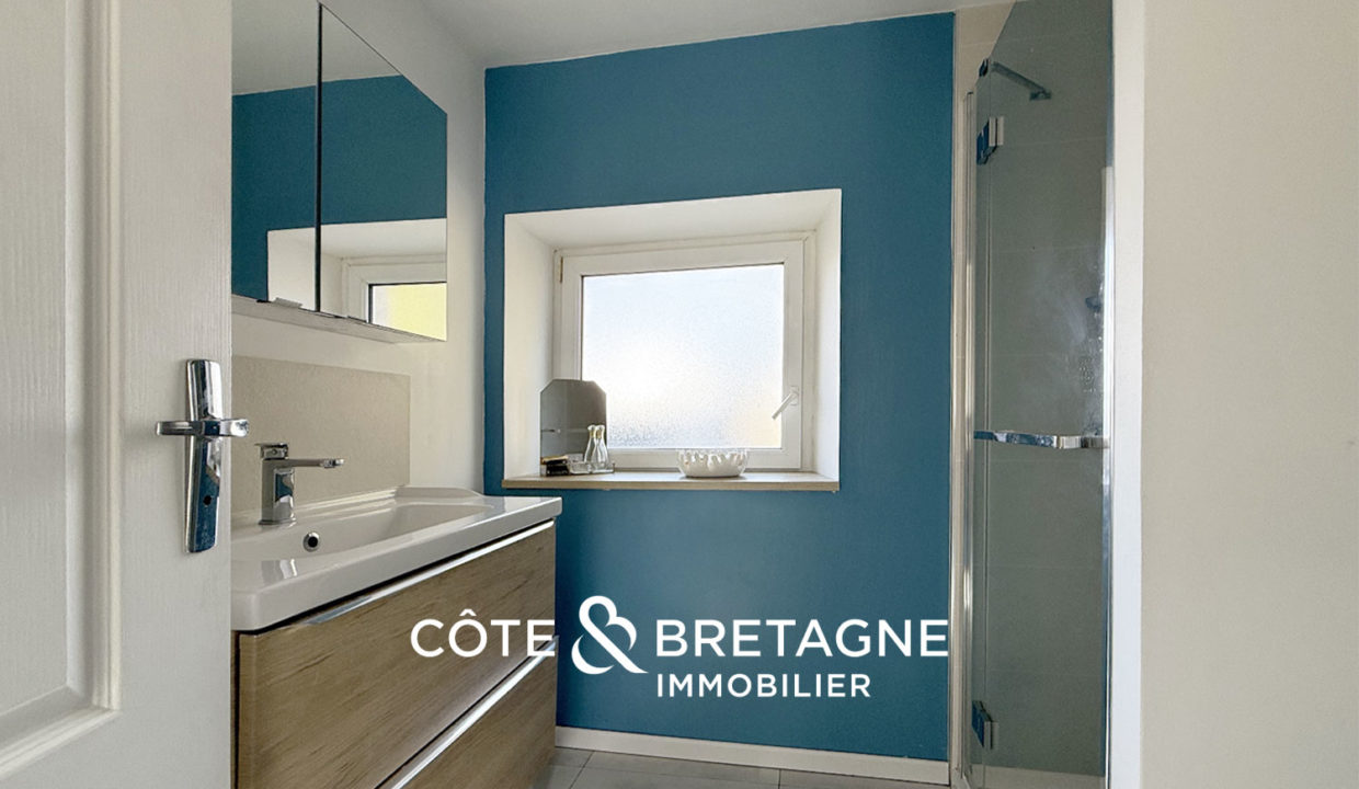 Salle-eau-maison-pordic-moderne