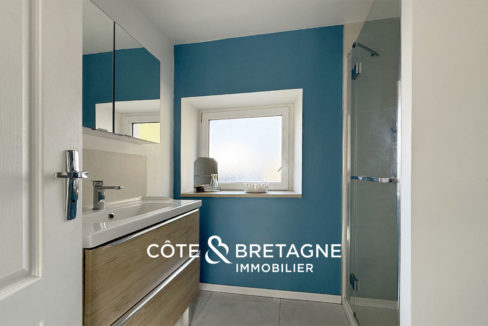 Salle-eau-maison-pordic-moderne