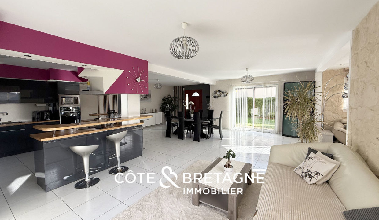 Maison-Familiale-pisicne-couverte-lanvollon-Bretagne-23