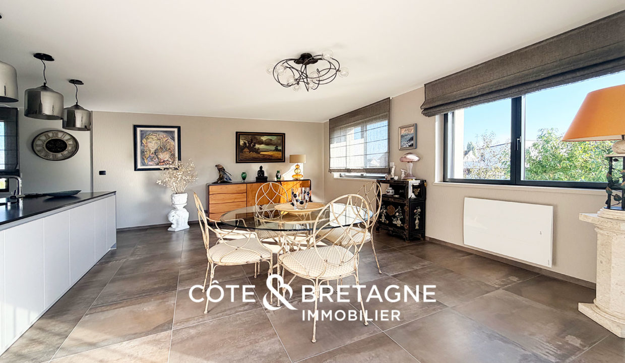 Maison-Lamballe-Rénové-jardin-Garage-1