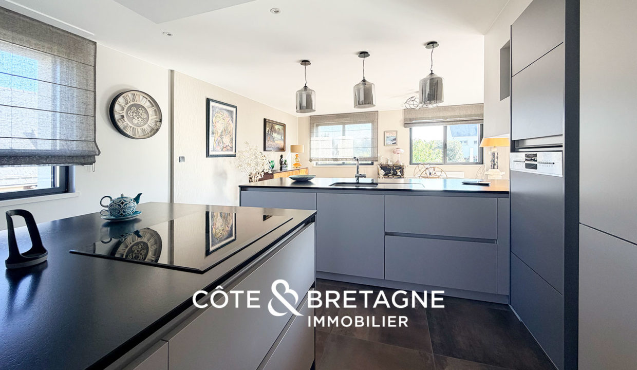 Maison-Lamballe-Rénové-jardin-Garage-5