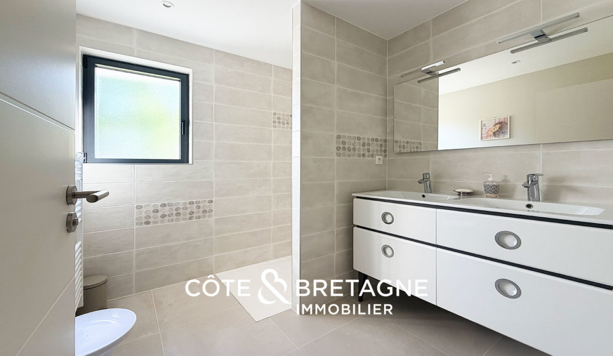 Maison-Lamballe-Rénové-jardin-Garage-7