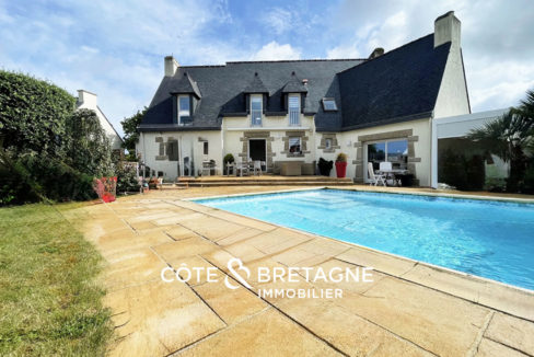 Propriete-familiale-yffiniac-jardin-piscine-pieces-spacieuses-18