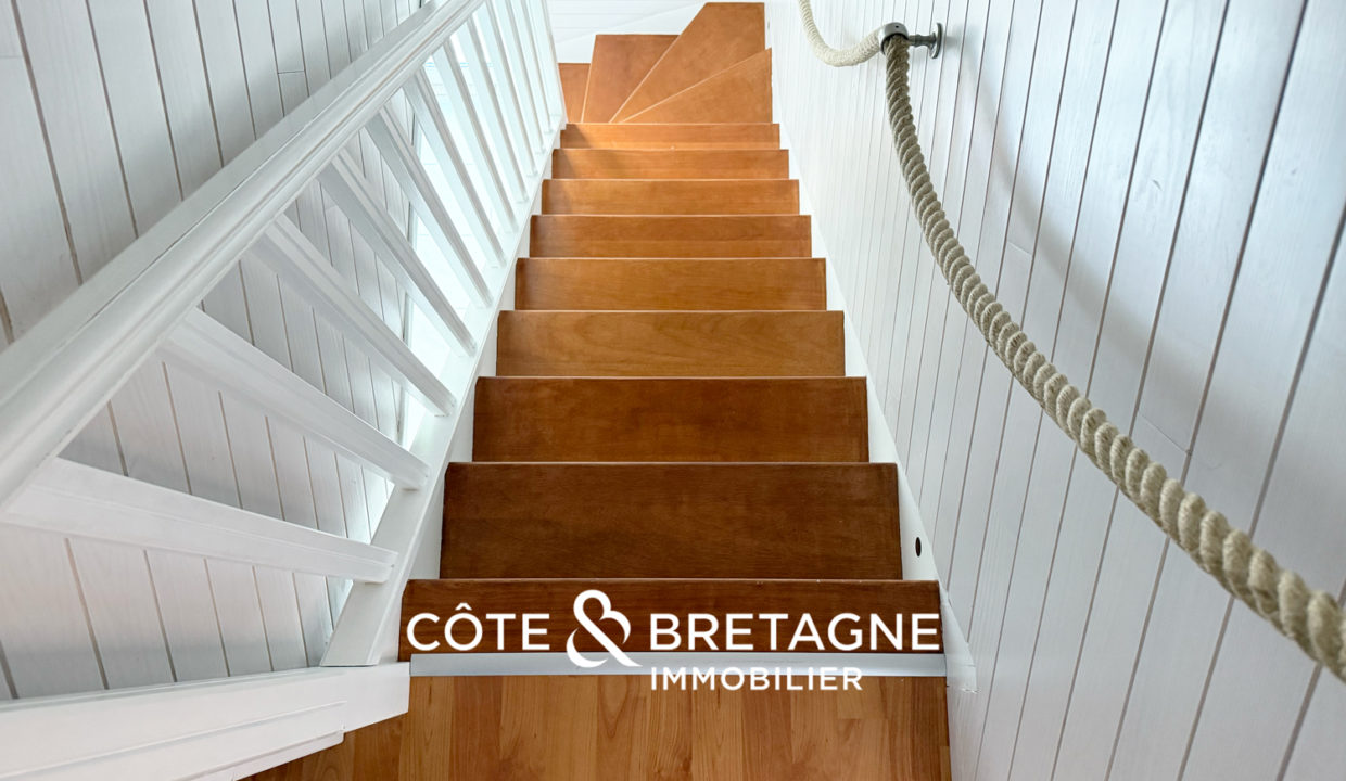 maison-familiale-perros-guirec-escalier