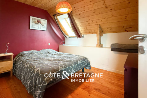 maison-pierre-gite-bretagne-begard-chambre-3