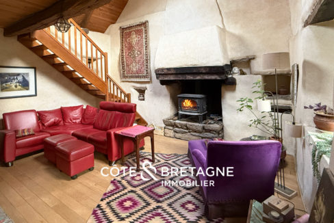 maison-pierre-gite-bretagne-begard-salon