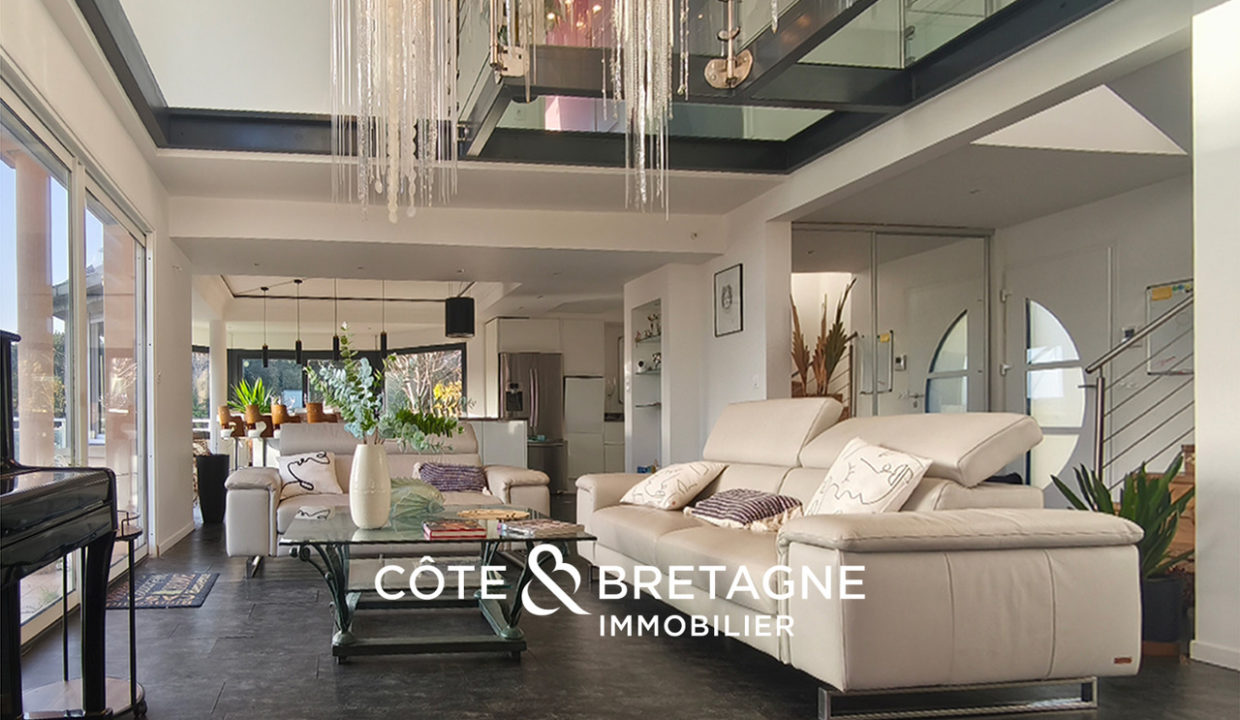 Belle-demeure-vue-mer-ploubazlanec-5