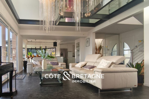 Belle-demeure-vue-mer-ploubazlanec-5