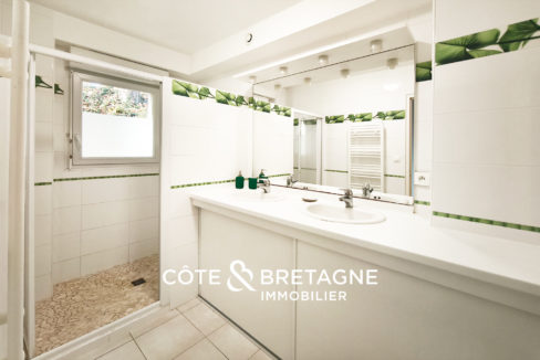 Demeure-vue-mer-ploubazlanec-gites-3