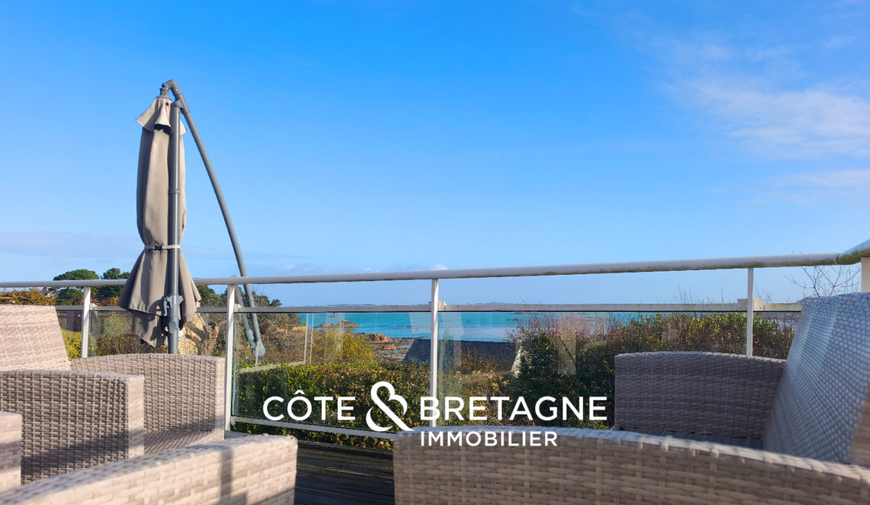 Demeure-vue-mer-ploubazlanec-gites-6