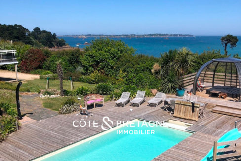 belle-demeure-vue-mer-ploubazlanec-