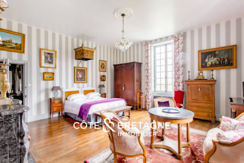 chateau-piscine-orangerie-fougeres-10