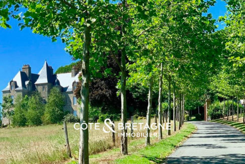 chateau-piscine-orangerie-fougeres-11