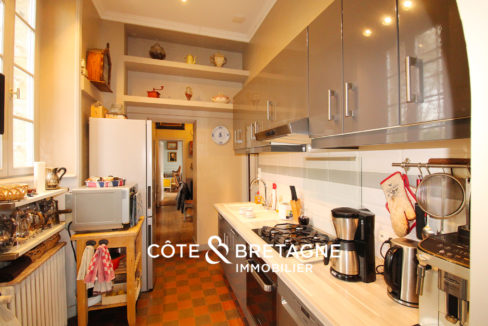 chateau-piscine-orangerie-fougeres-12