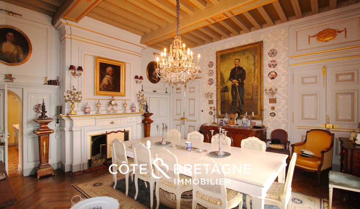 chateau-piscine-orangerie-fougeres-14