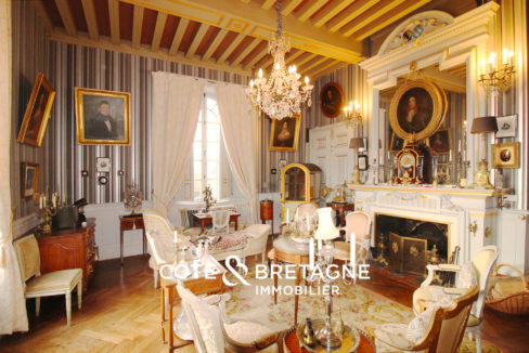 chateau-piscine-orangerie-fougeres-21