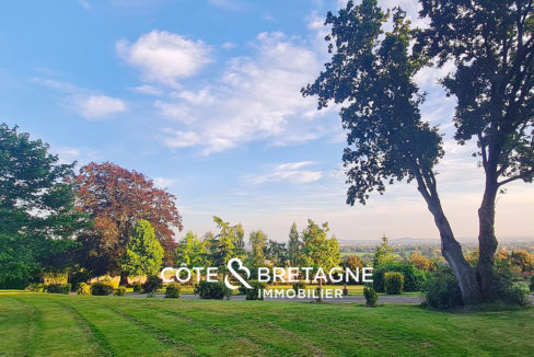 chateau-piscine-orangerie-fougeres-3