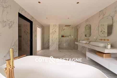 Superbe maison contemporaine à Larmor-Plage 1