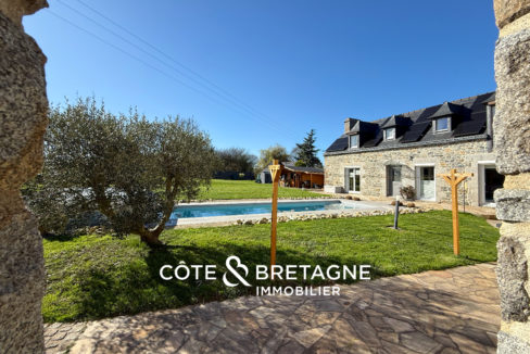 longere-a-vendre-a-hillion-avec-piscine-12