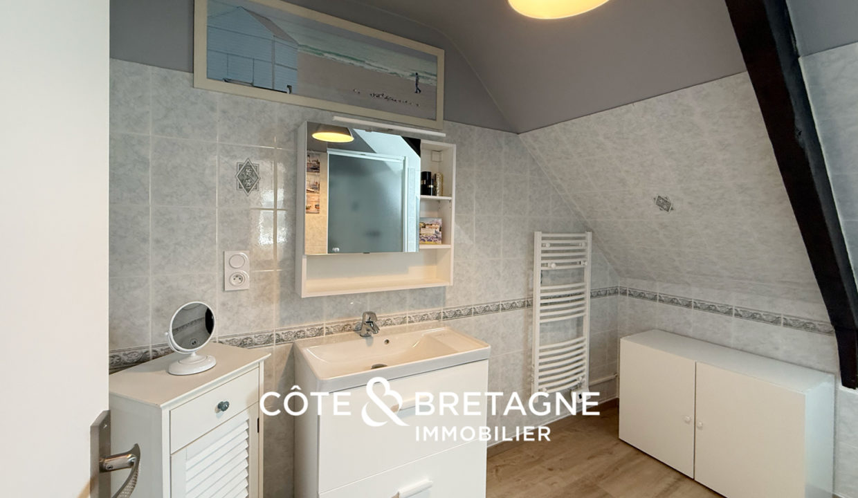 longere-a-vendre-a-hillion-avec-piscine-14