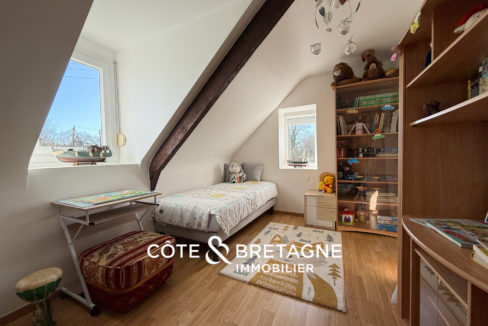 longere-a-vendre-a-hillion-avec-piscine-16