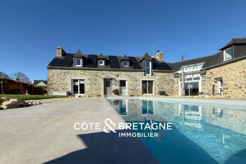 longere-a-vendre-a-hillion-avec-piscine-20