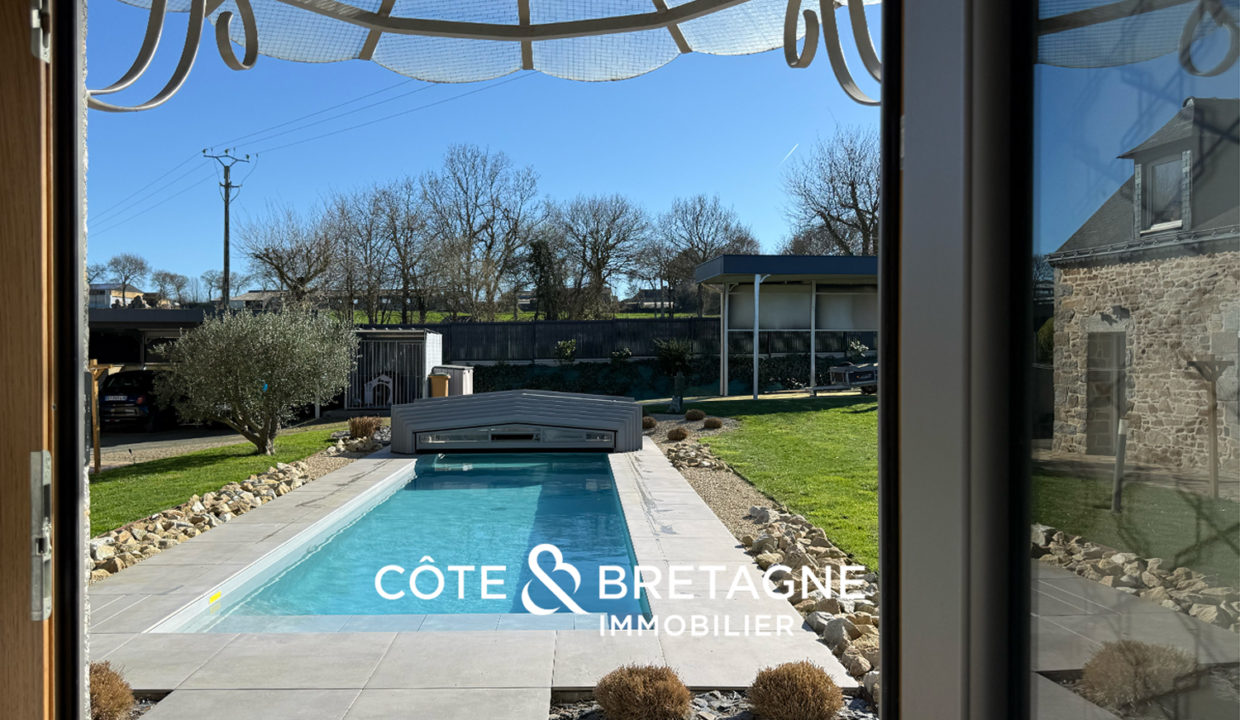 longere-a-vendre-a-hillion-avec-piscine-3