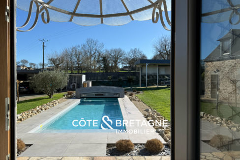 longere-a-vendre-a-hillion-avec-piscine-3