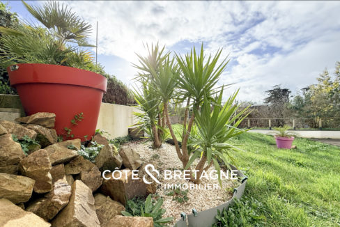 trebeurden-villa-architecte-jardin-vue-mer