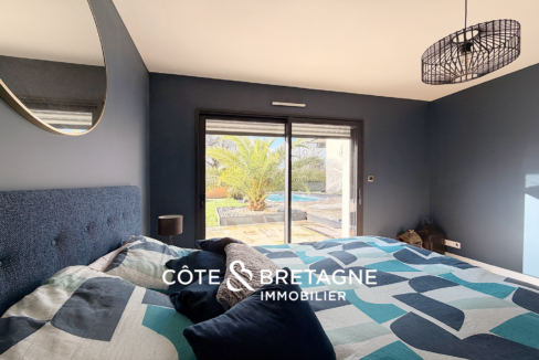 Maison d'architecte avec piscine à Pluneret 19