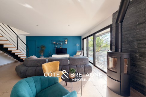 Maison d'architecte avec piscine à Pluneret 27