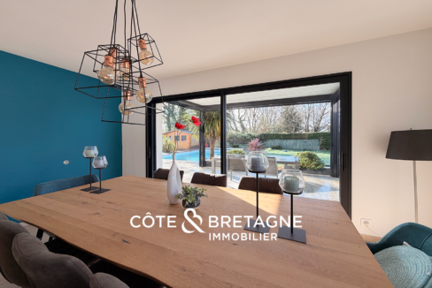 Maison d'architecte avec piscine à Pluneret 31