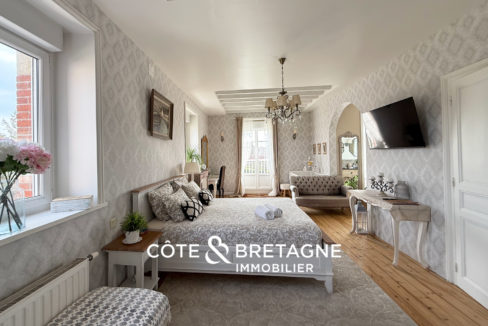 Maison-prestige-etables-sur-mer-proche-plage-11