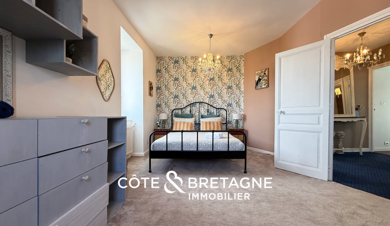 Maison-prestige-etables-sur-mer-proche-plage-13