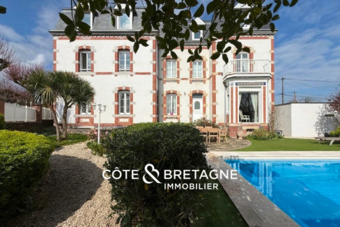 Maison-prestige-etables-sur-mer-proche-plage-20