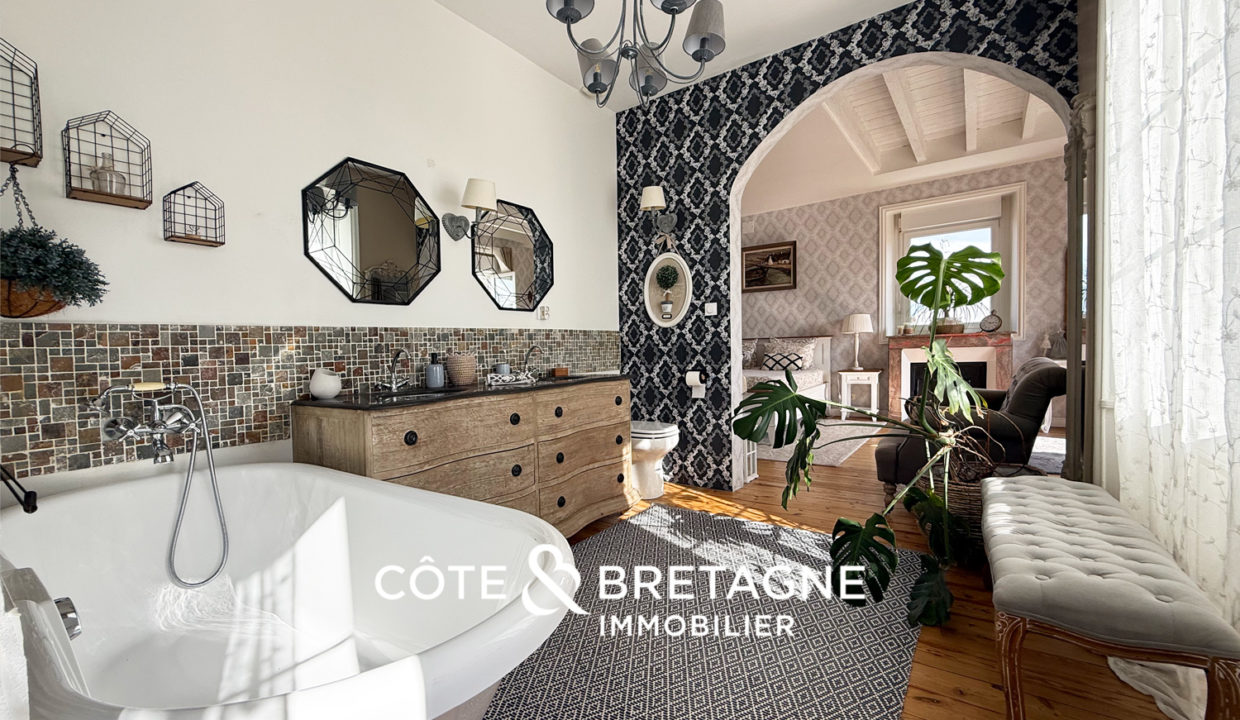 Maison-prestige-etables-sur-mer-proche-plage-22