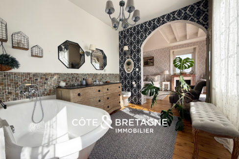 Maison-prestige-etables-sur-mer-proche-plage-22