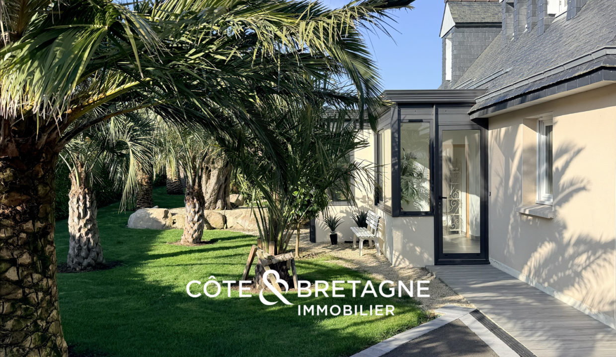 Maison_Louannec_Vuemer_jardin_facade