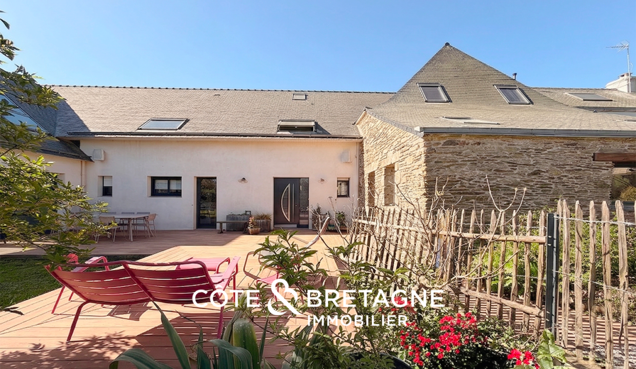 Belle demeure avec piscine intérieure à Arzal Morbihan 8