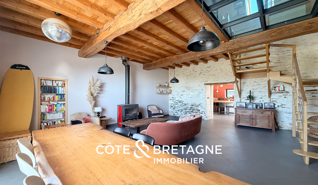 Belle demeure avec piscine intérieure à Arzal Morbihan2