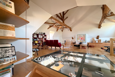 Belle demeure avec piscine intérieure à Arzal dans le Morbihan 14