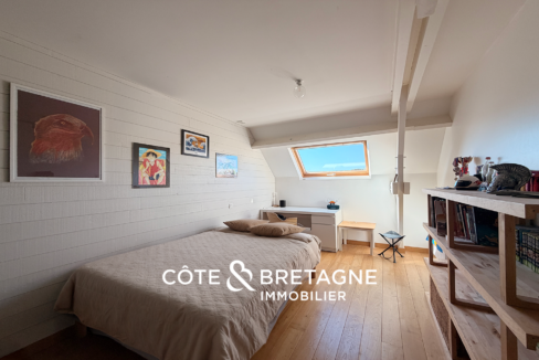 Belle demeure avec piscine intérieure à Arzal dans le Morbihan 17