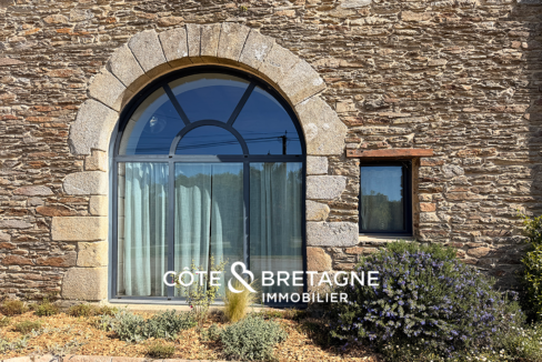 Belle demeure en pierre à Arzal Morbihan 5