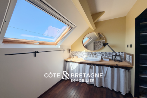 Belle demeure en pierre à Arzal Morbihan3