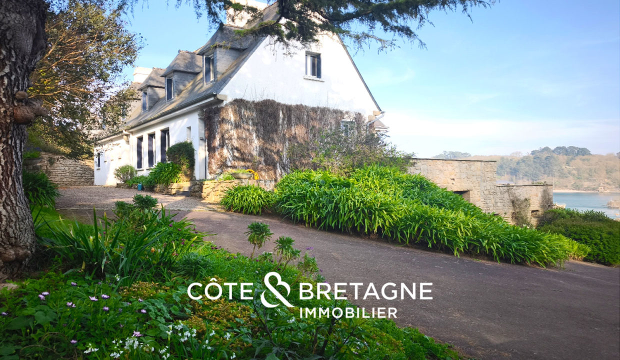 Belle-maison-vue-sur-le-trieux-lezardrieux-2