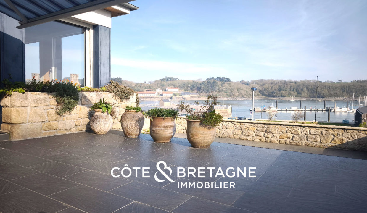 Belle-maison-vue-sur-le-trieux-lezardrieux-4