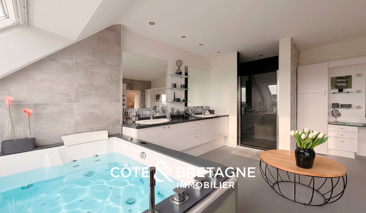 Maison avec vue Mer à Larmor-Plage 4